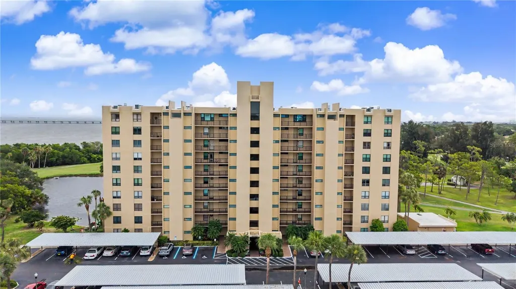 2620 Cove Cay Drive Clearwater FL 33760