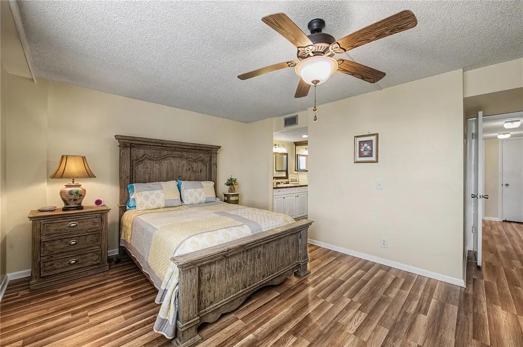 2620 Cove Cay Drive Clearwater FL 33760