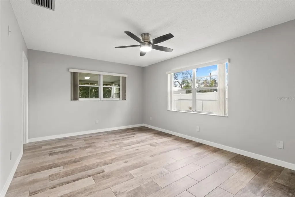 512 Paradise Point Crystal River FL 34429
