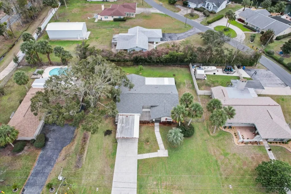 512 Paradise Point Crystal River FL 34429