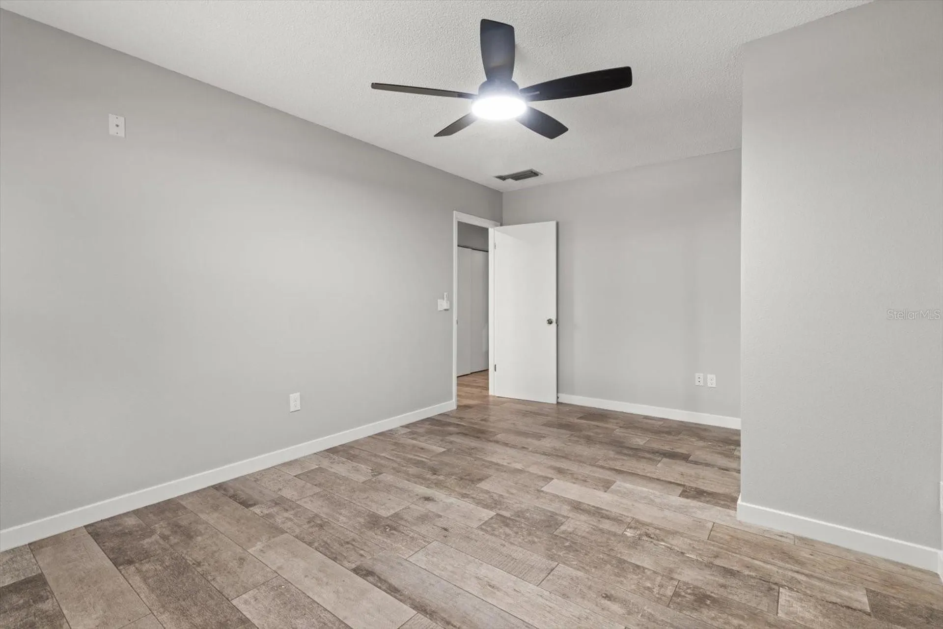 512 Paradise Point Crystal River FL 34429