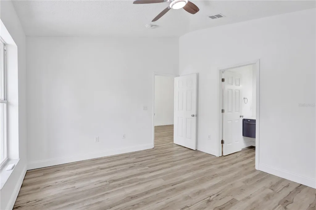 318 Walpole Loop Davenport FL 33897