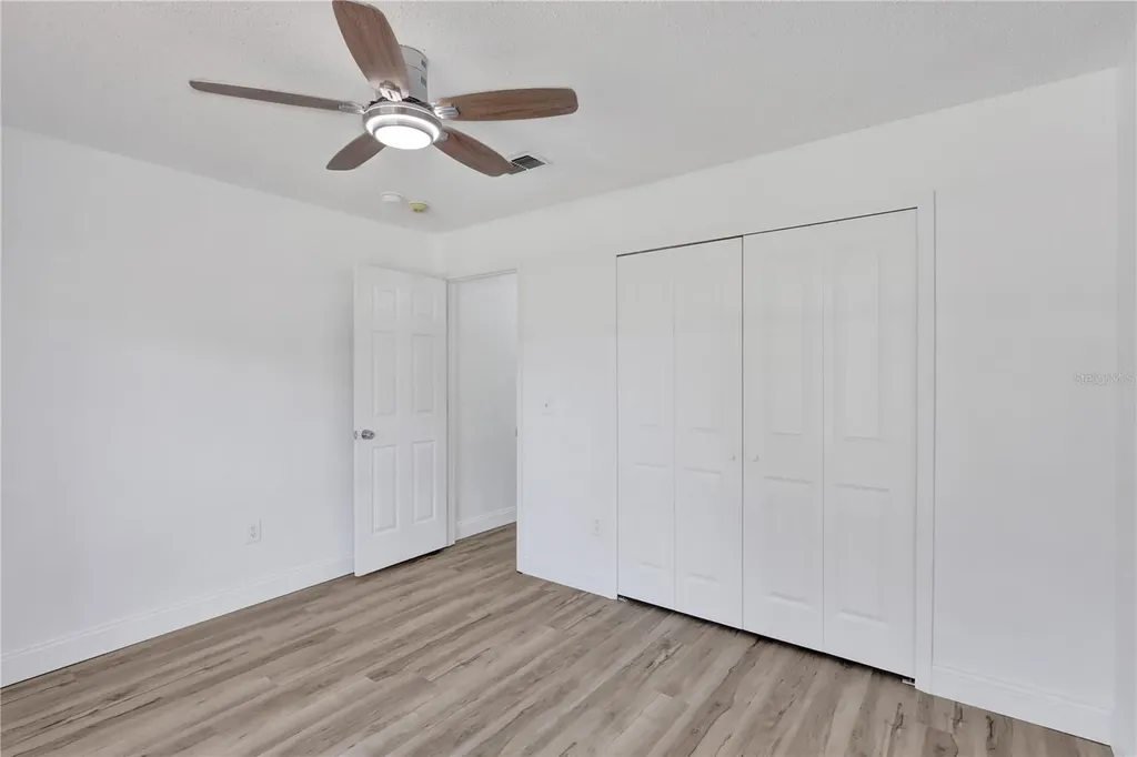 318 Walpole Loop Davenport FL 33897