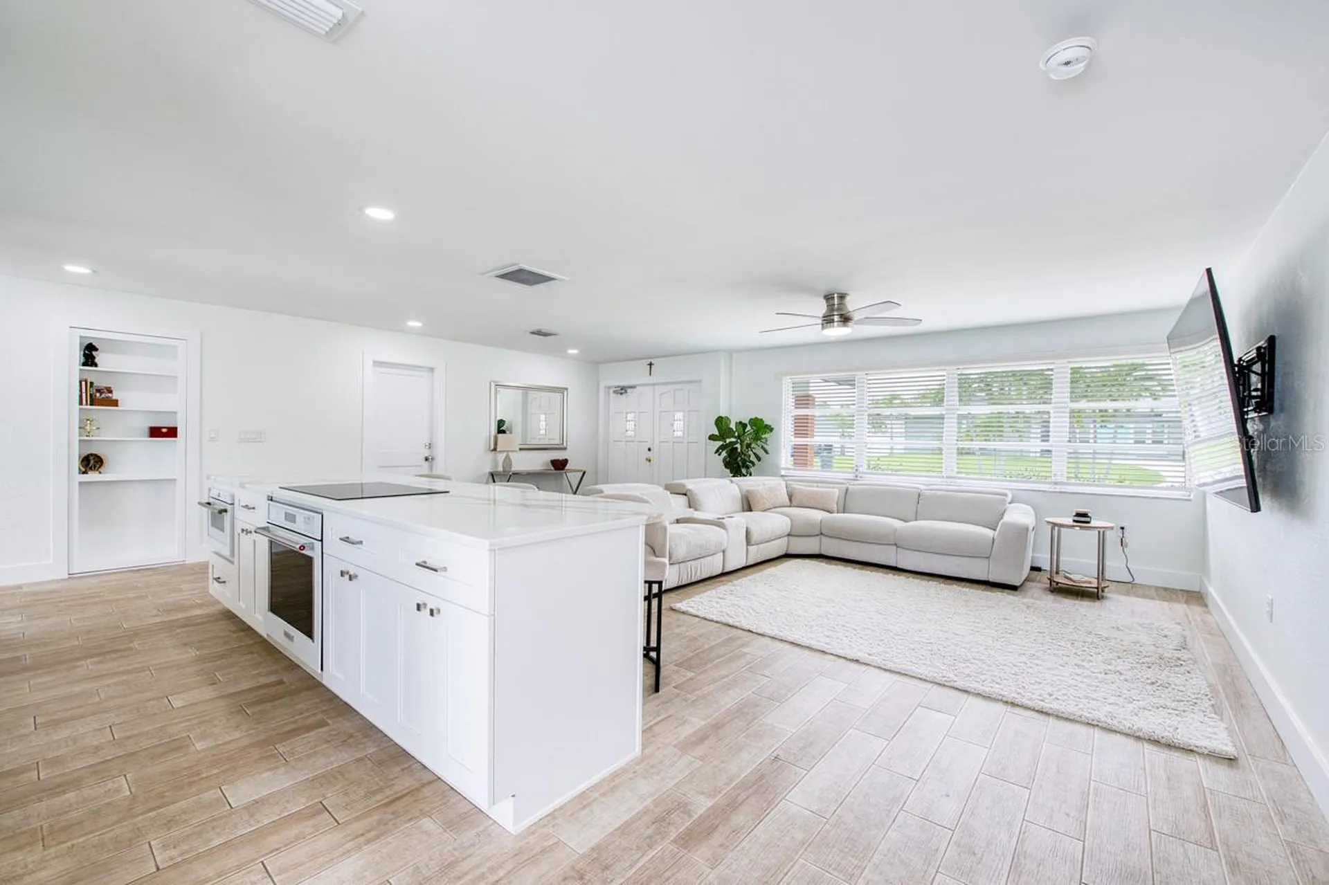 12125 6th Street E Treasure Island FL 33706