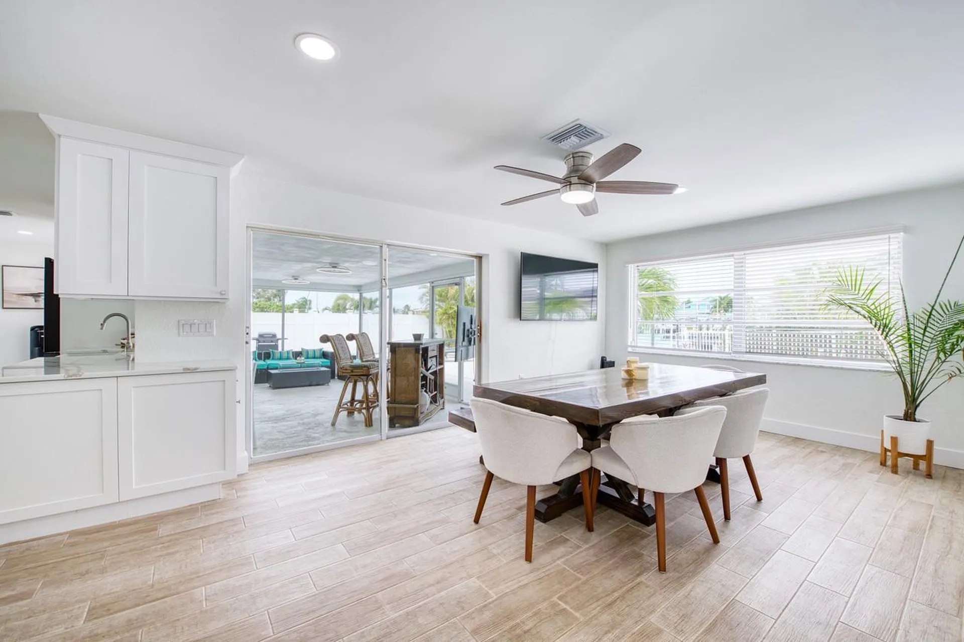 12125 6th Street E Treasure Island FL 33706