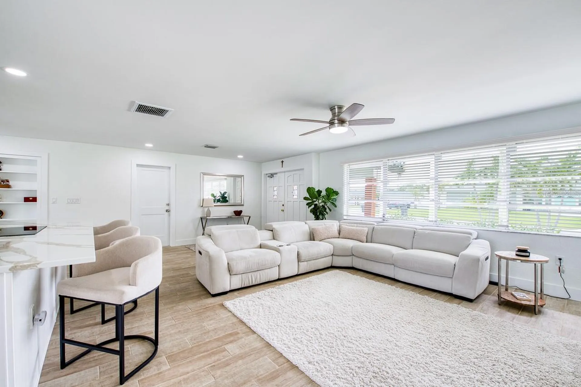 12125 6th Street E Treasure Island FL 33706