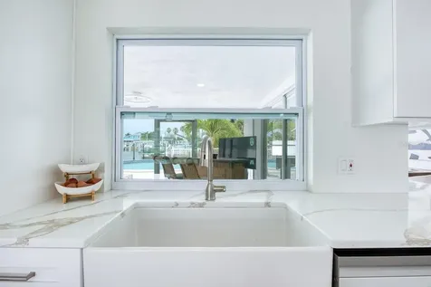 12125 6th Street E Treasure Island FL 33706