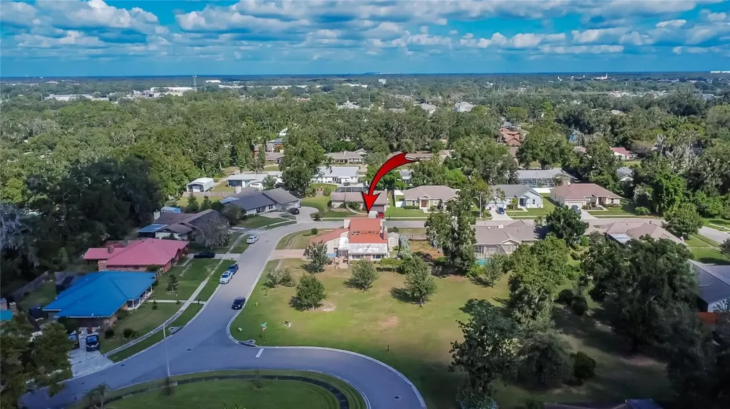 1615 Teakwood Drive Plant City FL 33563