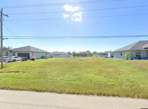 406 Jacaranda Pkwy E Cape Coral FL 33909