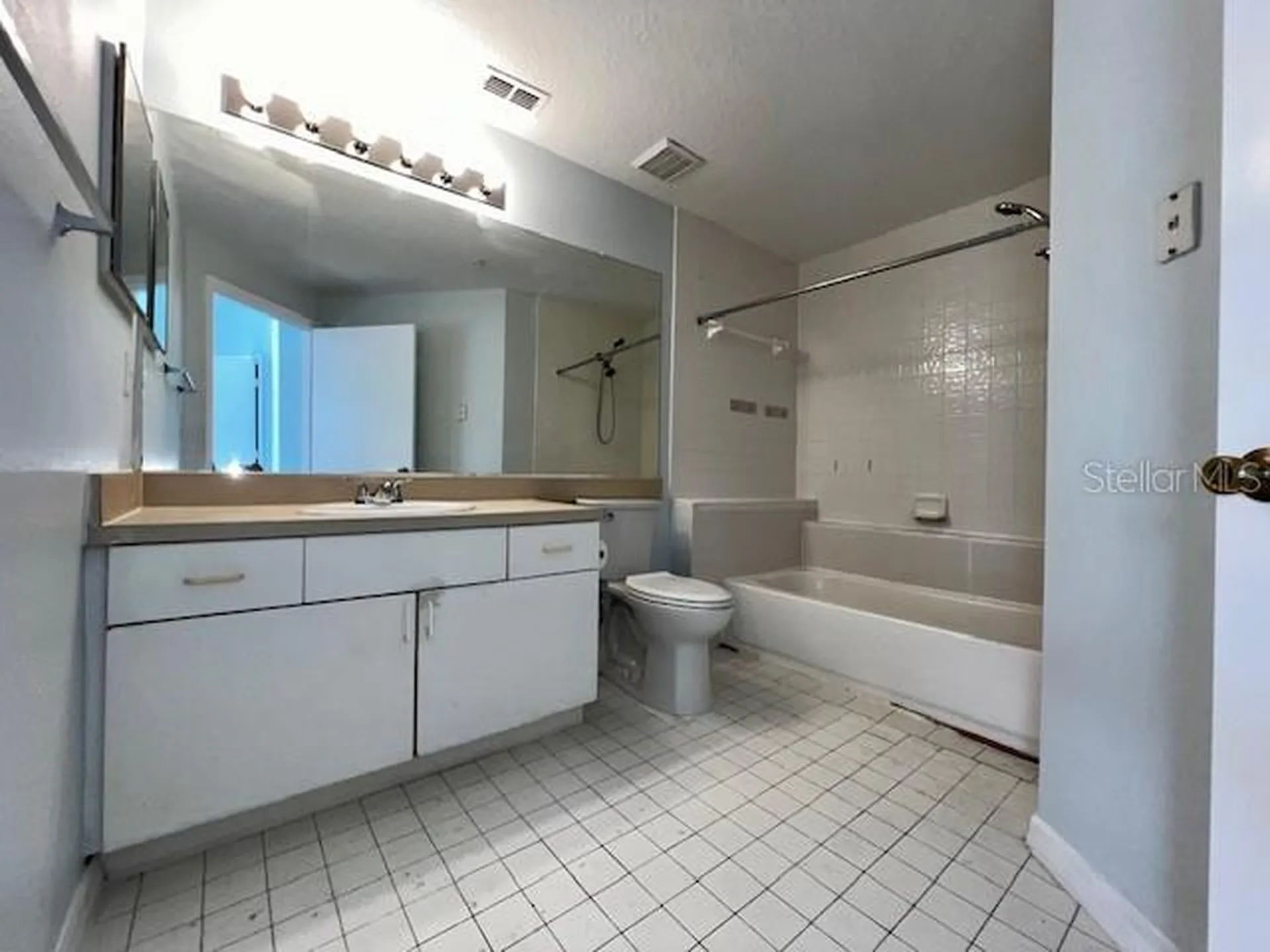 5554 Metrowest Boulevard Orlando FL 32811