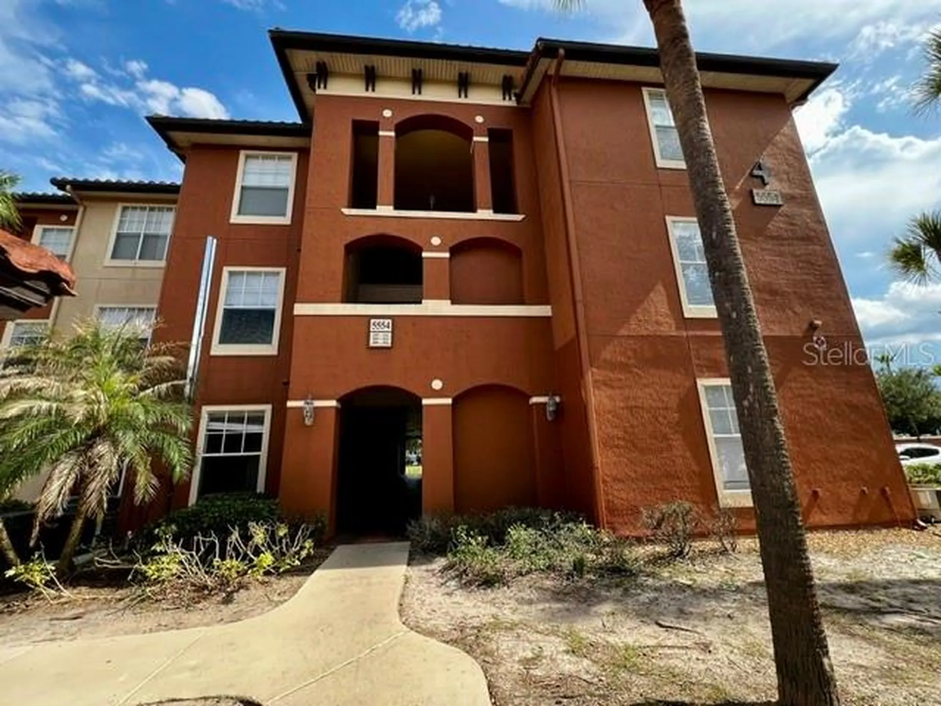 5554 Metrowest Boulevard Orlando FL 32811