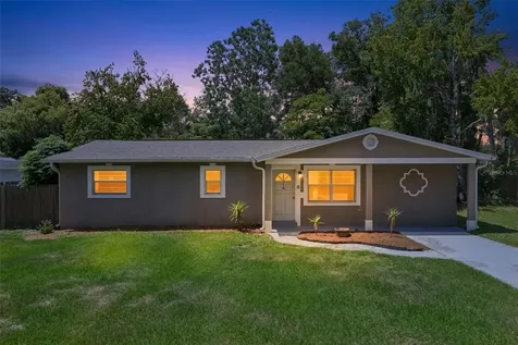 116 Holly Street Apopka FL 32712