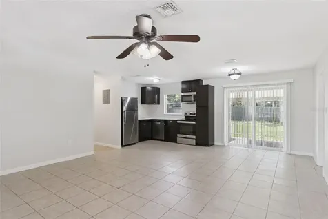 116 Holly Street Apopka FL 32712