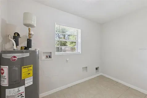116 Holly Street Apopka FL 32712