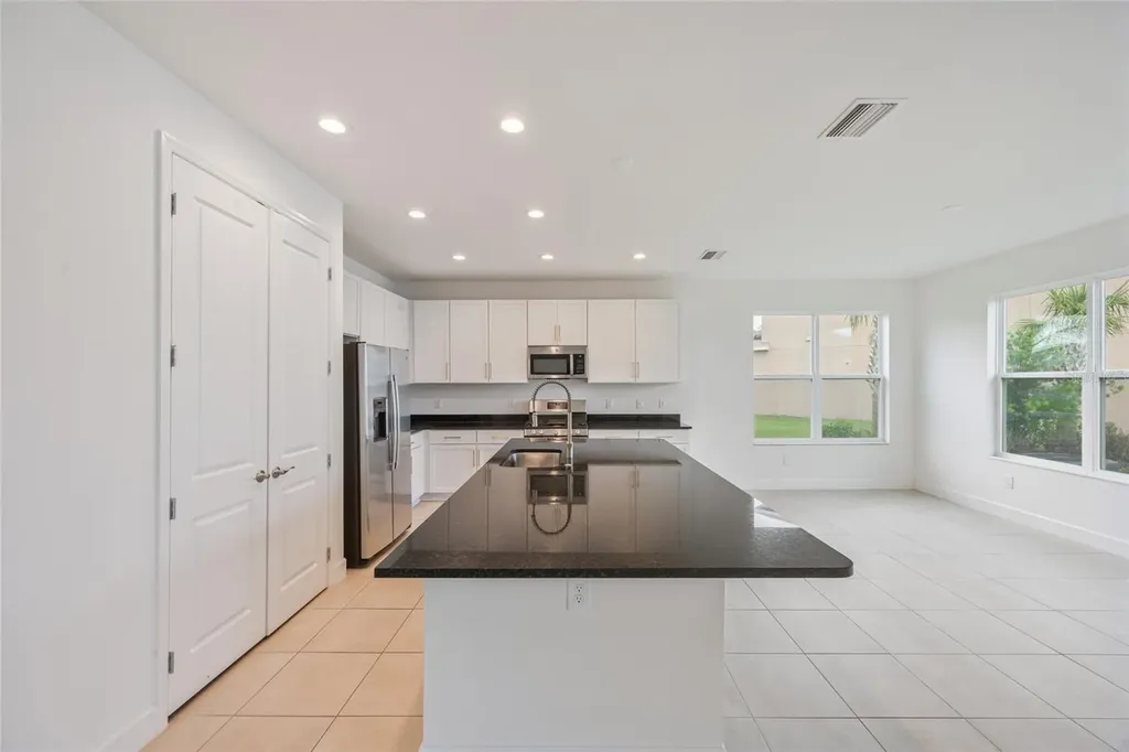 3488 Great Banyan Way Wesley Chapel FL 33543