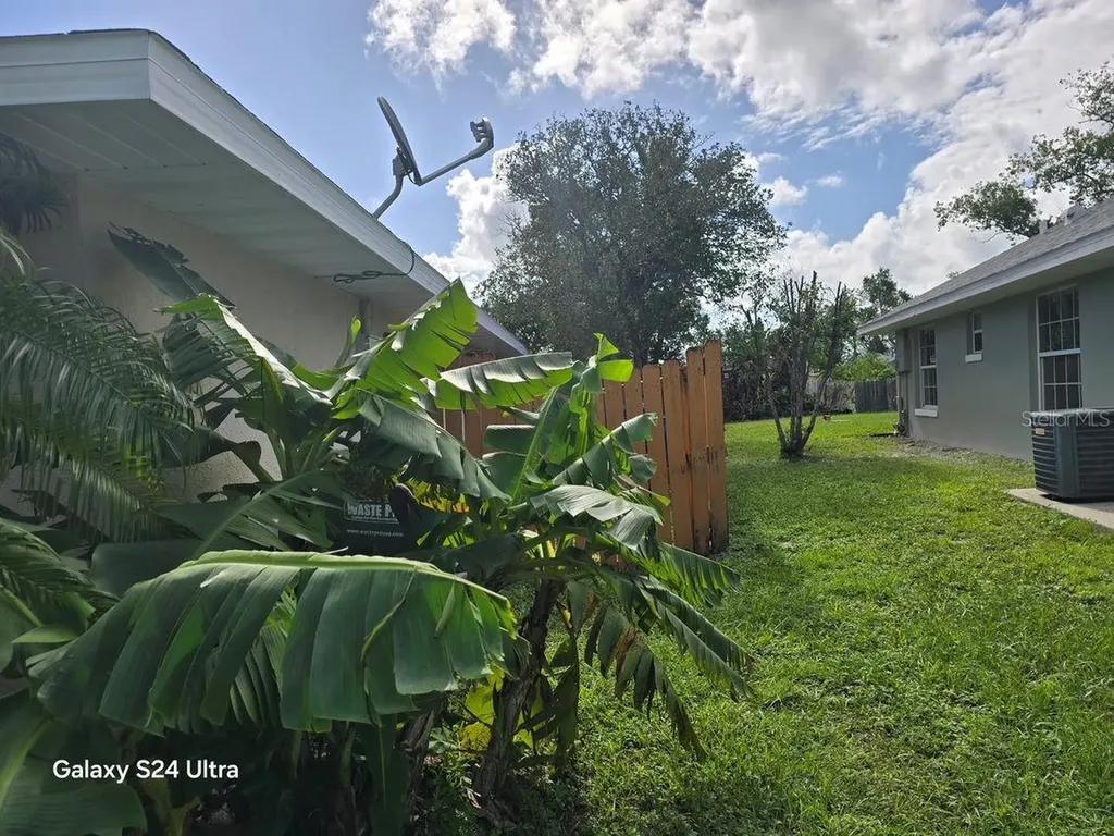 1461 Felton Street Deltona FL 32725