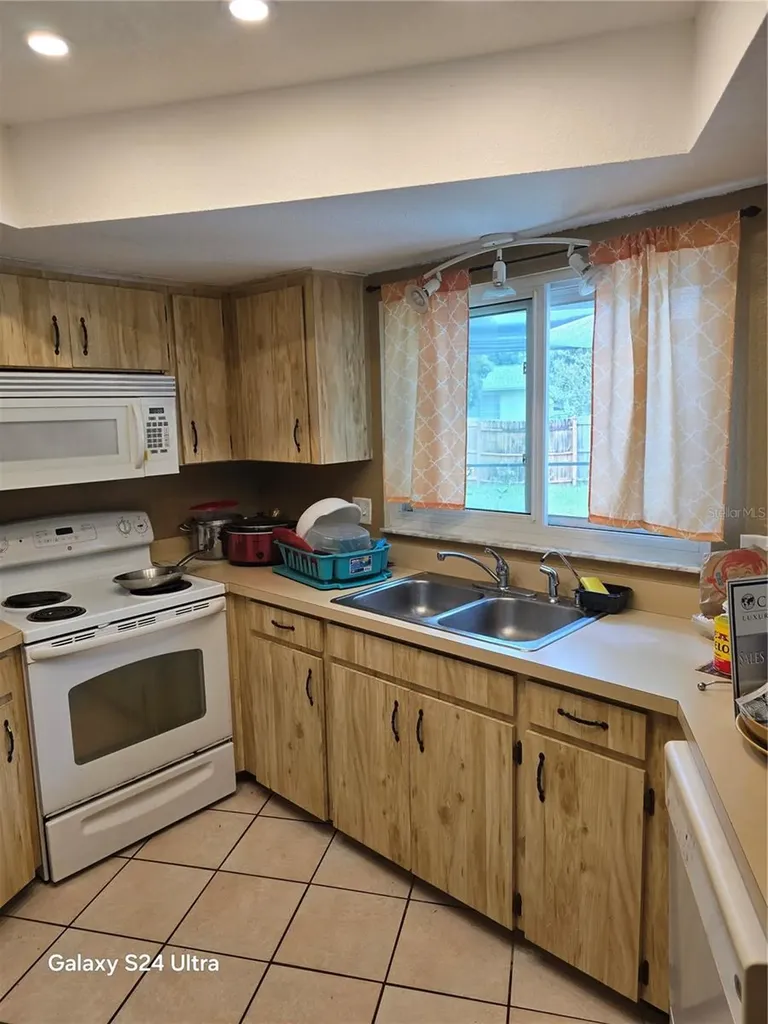 1461 Felton Street Deltona FL 32725