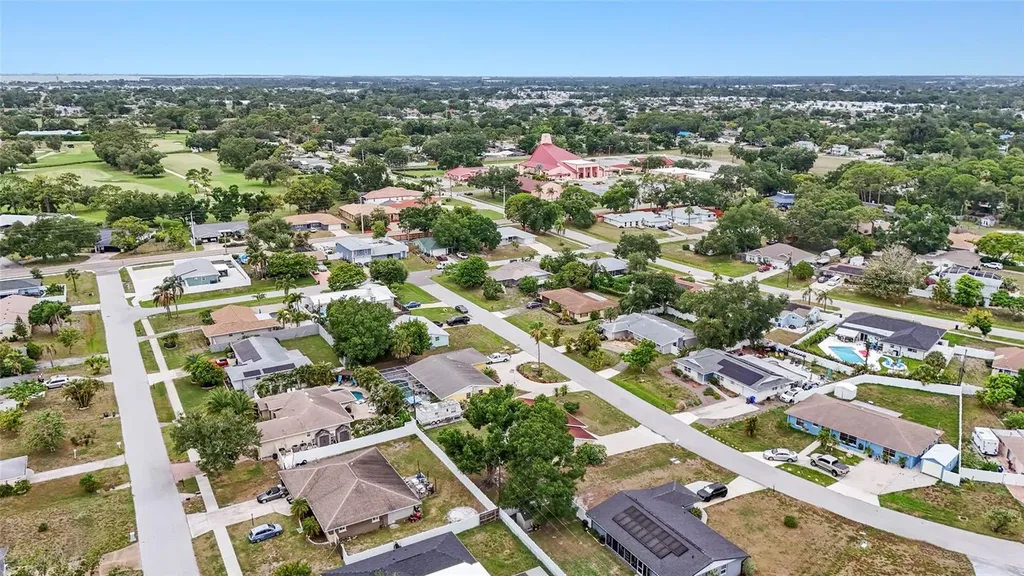 1006 De Leo Drive Sarasota FL 34243