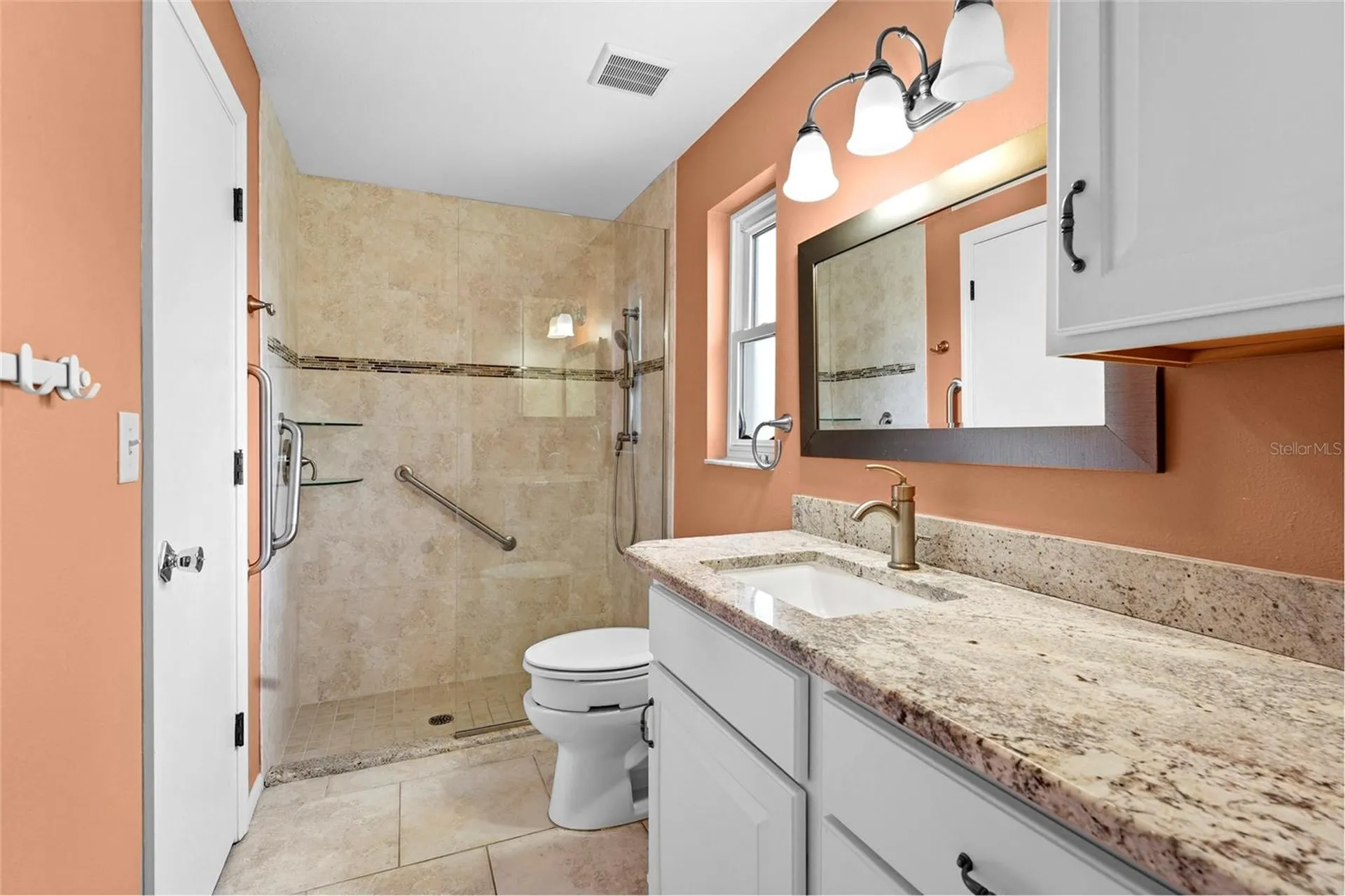 1006 De Leo Drive Sarasota FL 34243