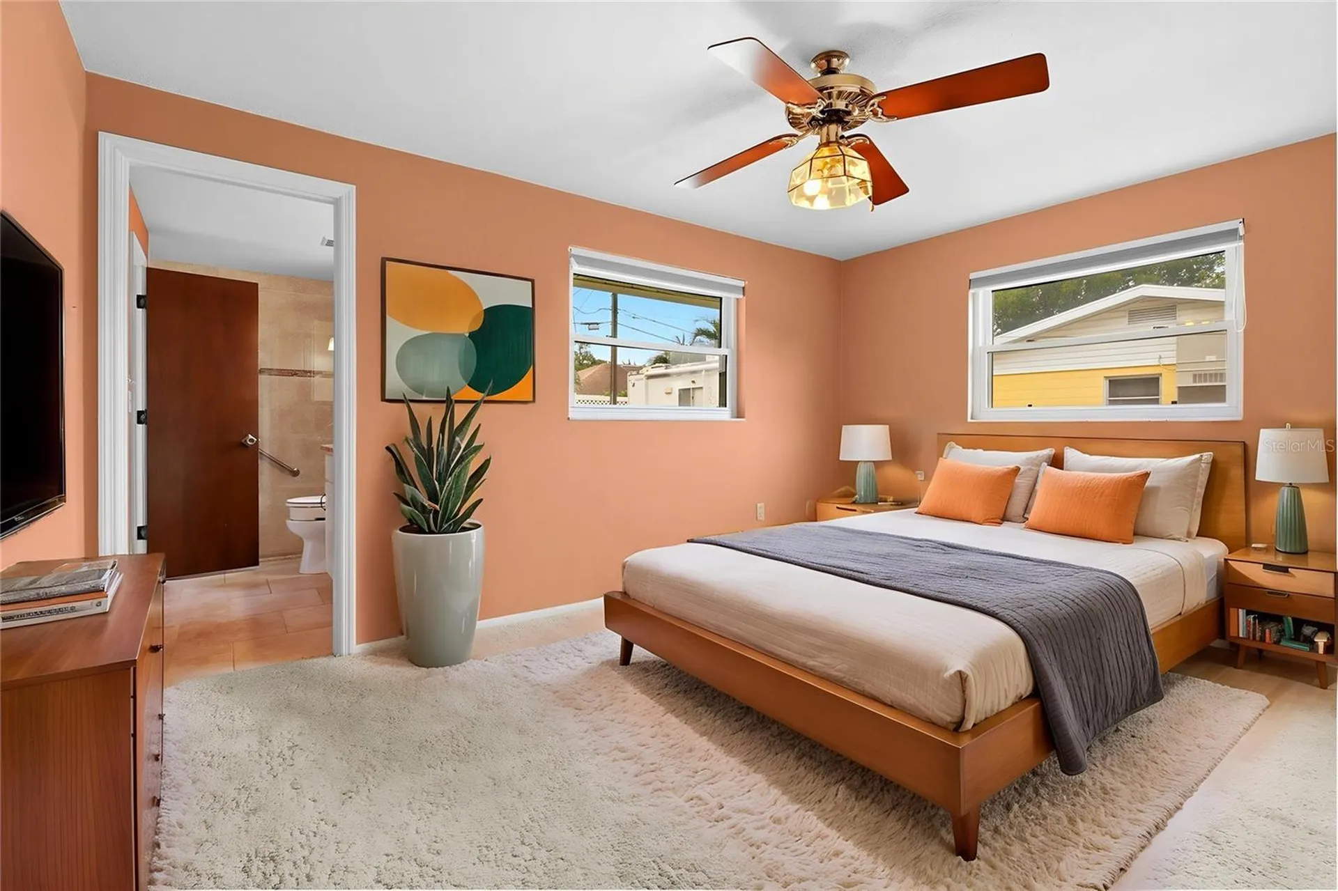 1006 De Leo Drive Sarasota FL 34243