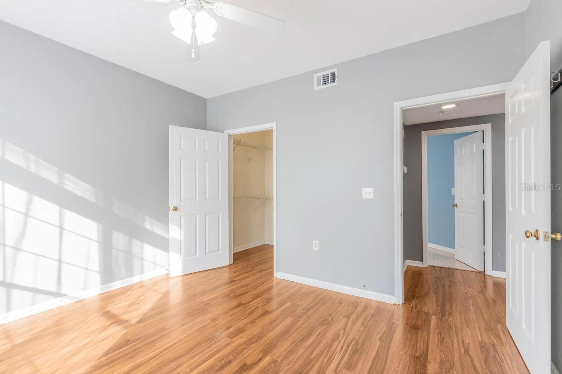 3205 Bay Club Circle Tampa FL 33607