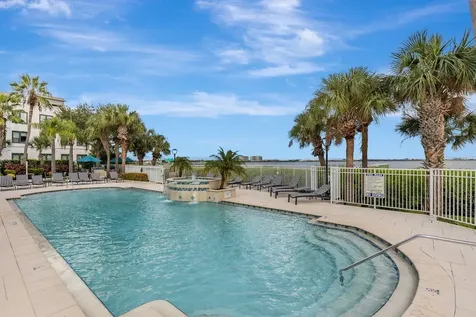 3205 Bay Club Circle Tampa FL 33607