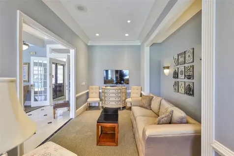 3205 Bay Club Circle Tampa FL 33607