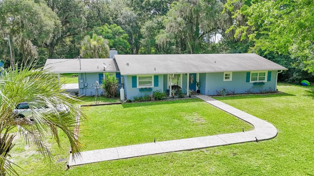 10921 County Road 209 Oxford FL 34484