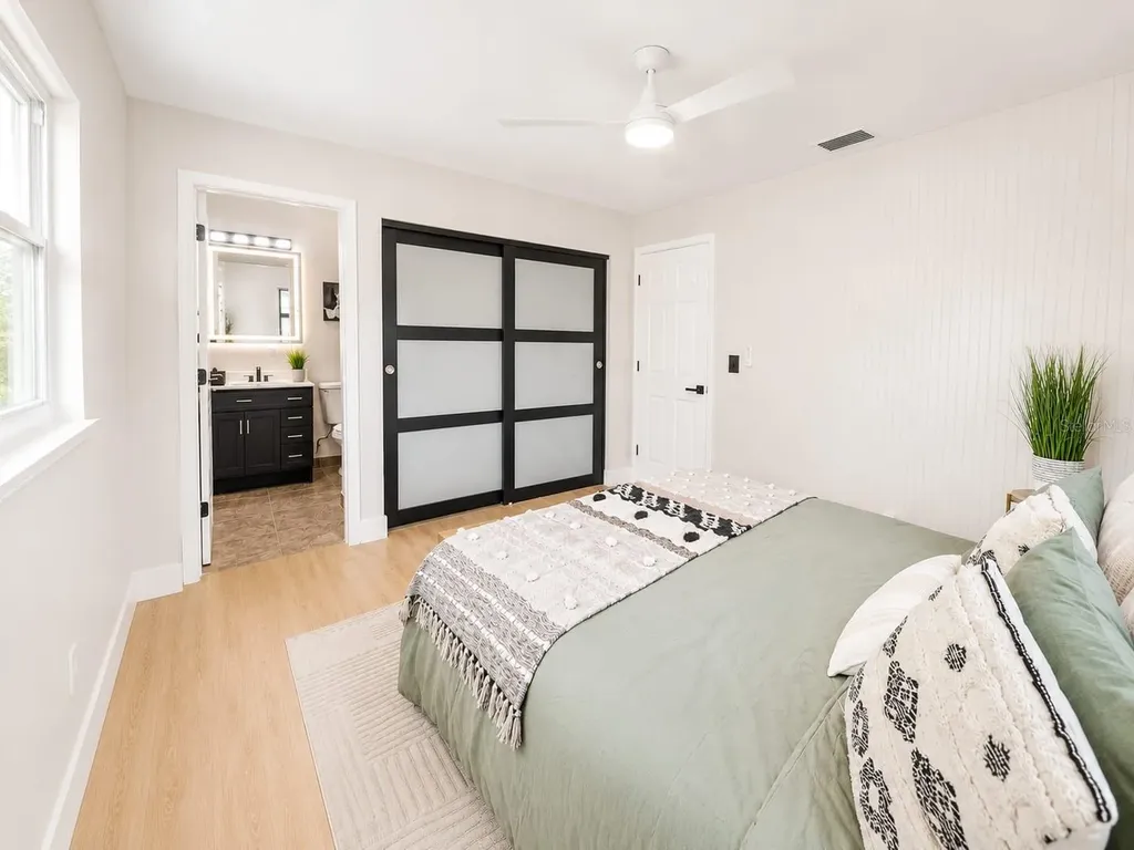 7001 59th Street N Pinellas Park FL 33781