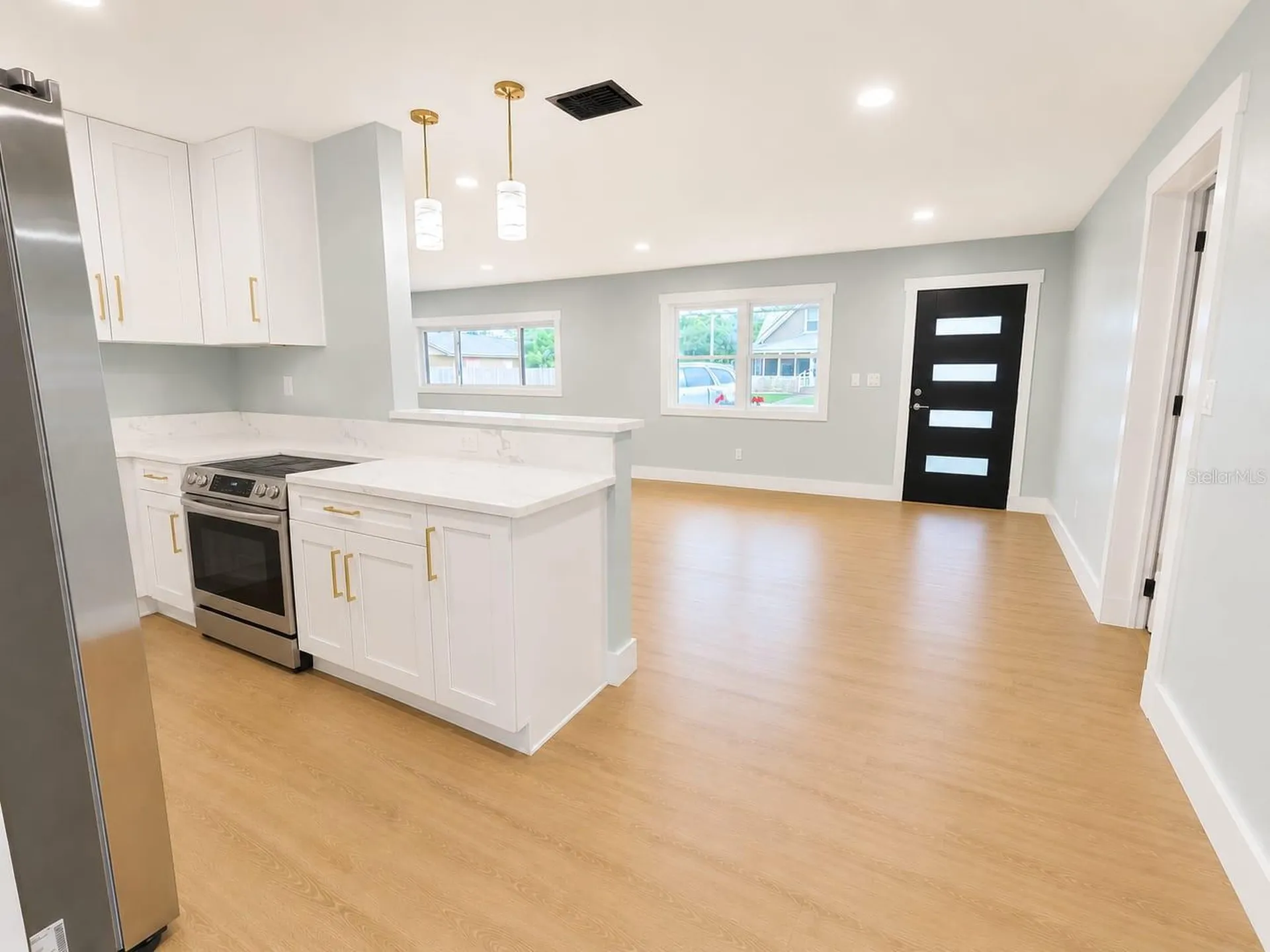 7001 59th Street N Pinellas Park FL 33781