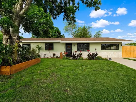 7001 59th Street N Pinellas Park FL 33781