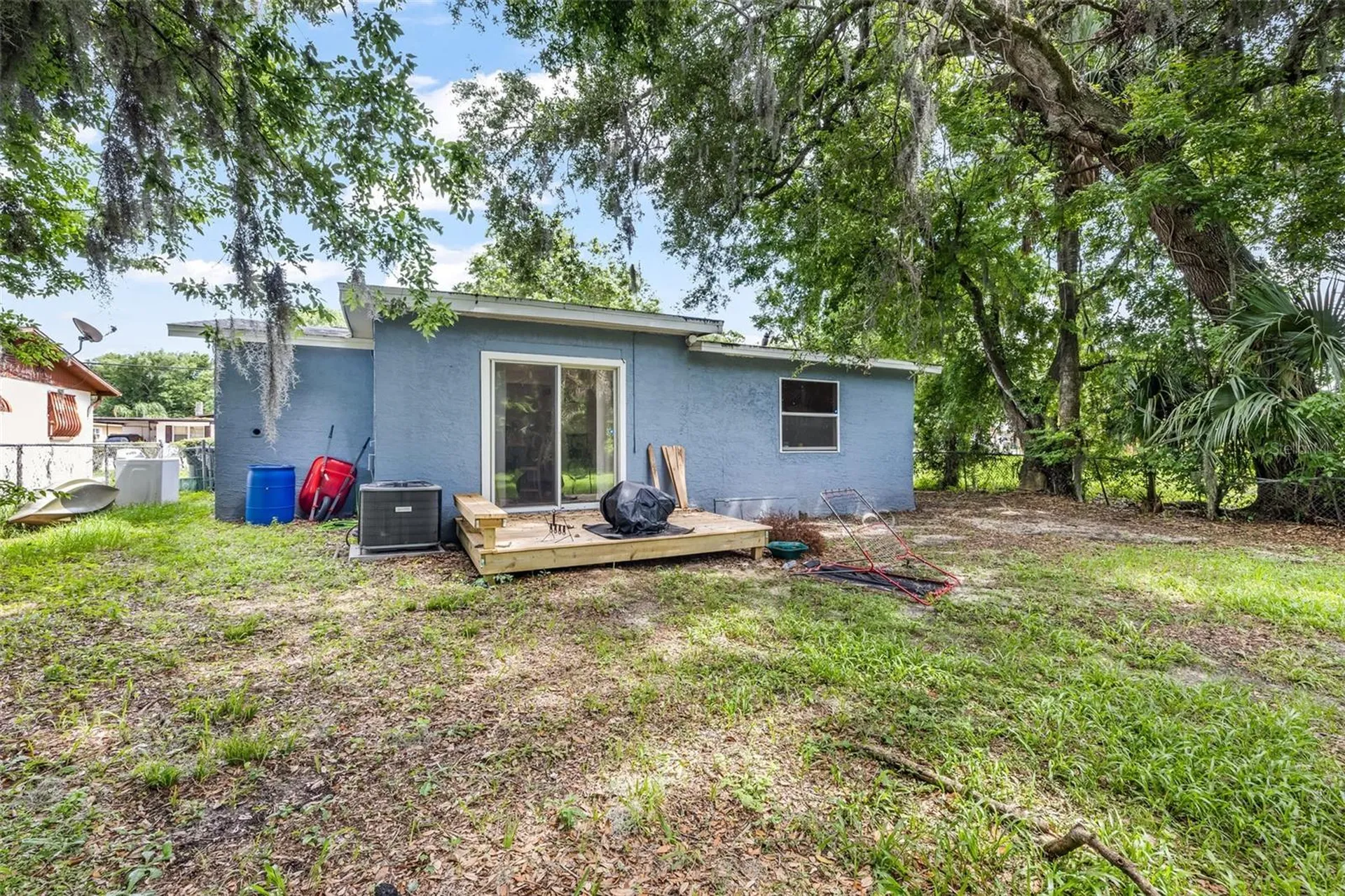 906 Magnolia Avenue Daytona Beach FL 32114