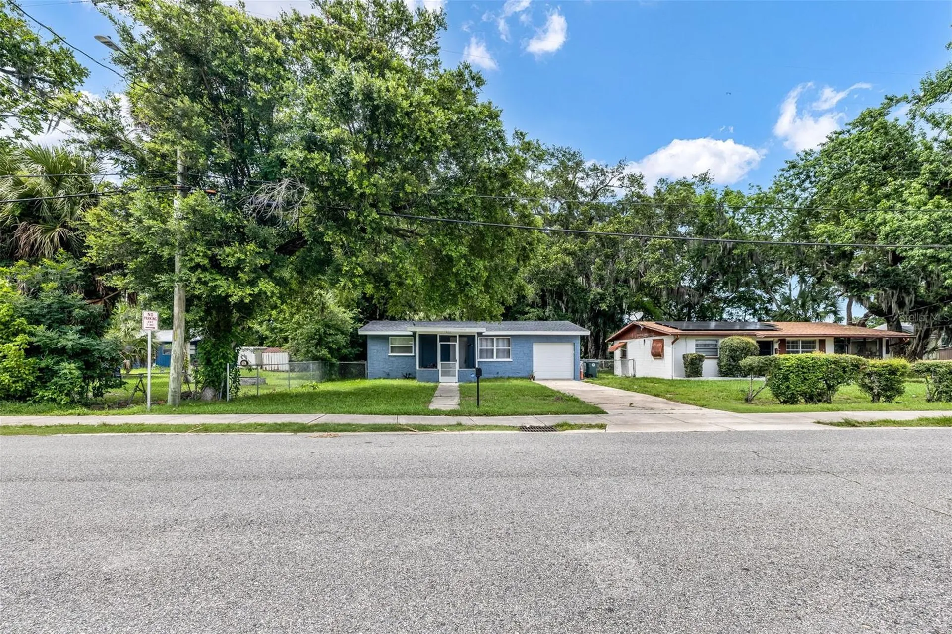 906 Magnolia Avenue Daytona Beach FL 32114
