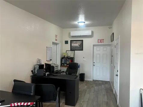 607 Fairvilla Road Orlando FL 32808