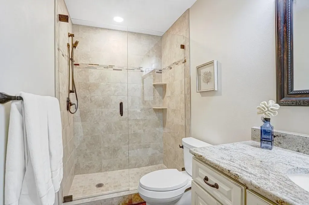 2809 Fairway View Drive Valrico FL 33596