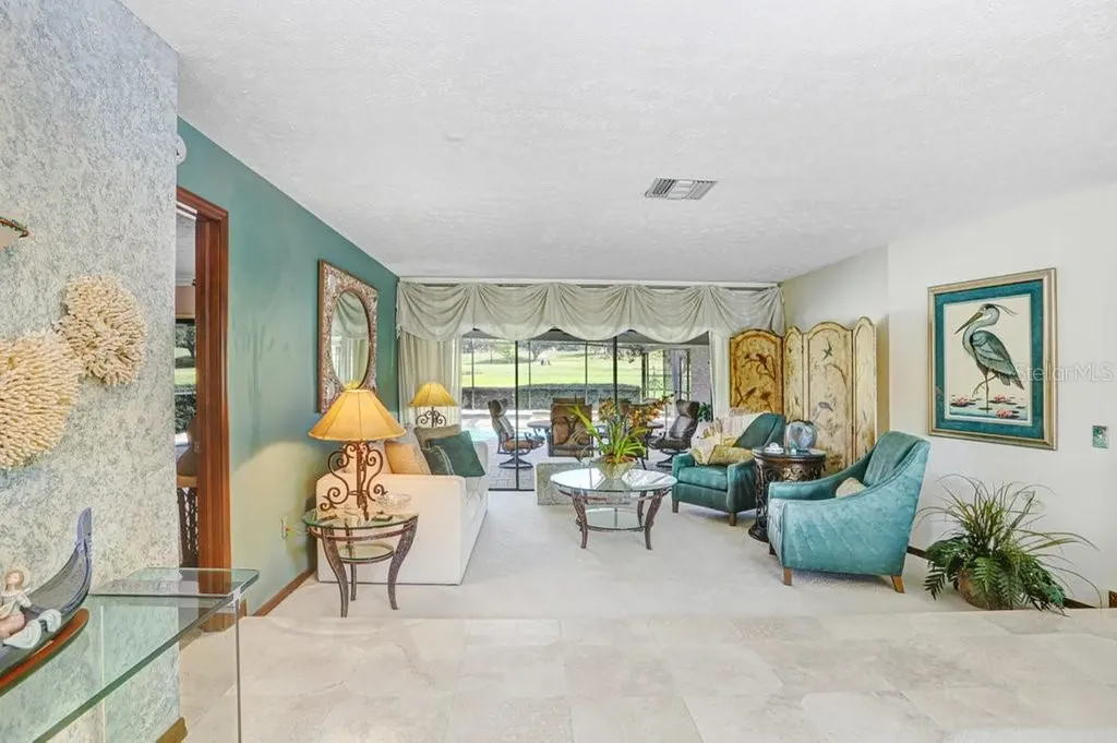 2809 Fairway View Drive Valrico FL 33596