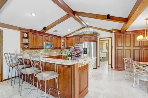 2809 Fairway View Drive Valrico FL 33596