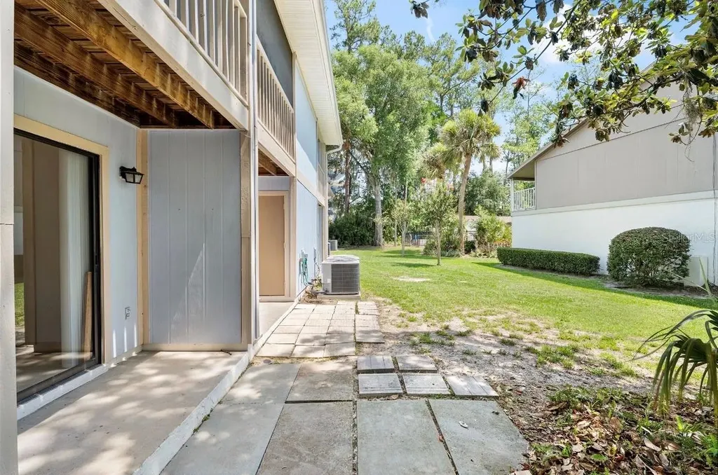 1432 SW 25th Place Gainesville FL 32608