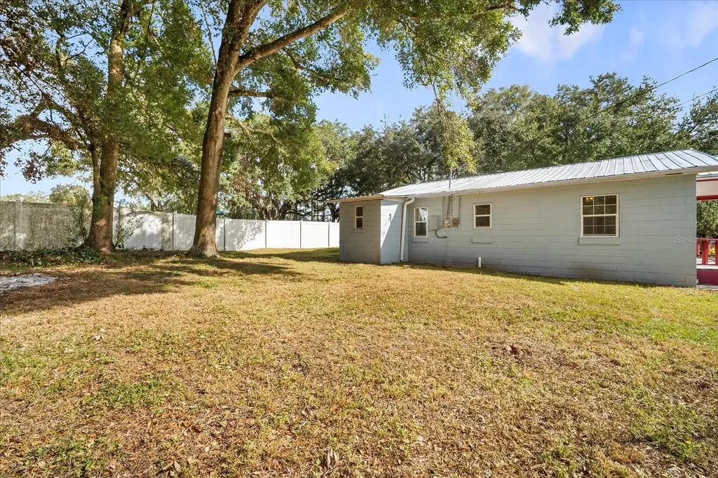 15229 Myrtle Street Dade City FL 33523