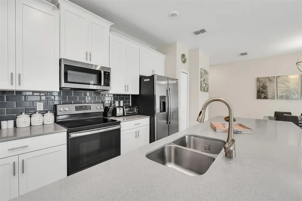 1571 Plunker Drive Davenport FL 33896