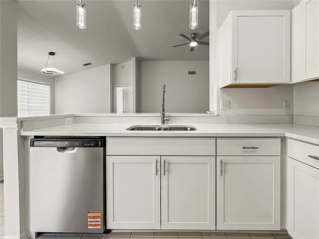 1537 Maximilian Drive Wesley Chapel FL 33543