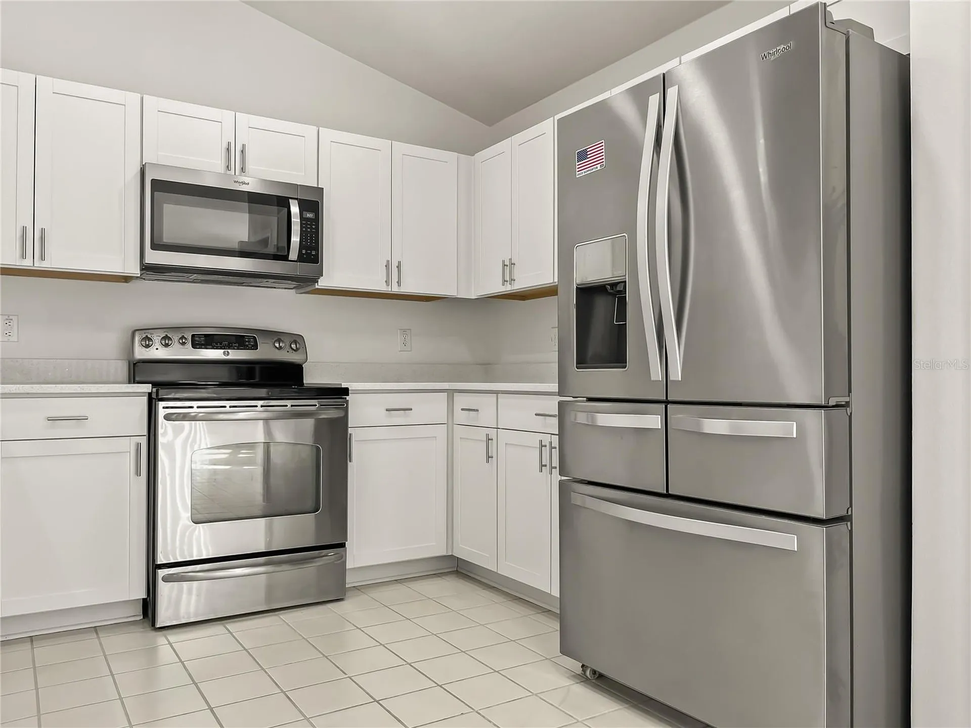 1537 Maximilian Drive Wesley Chapel FL 33543