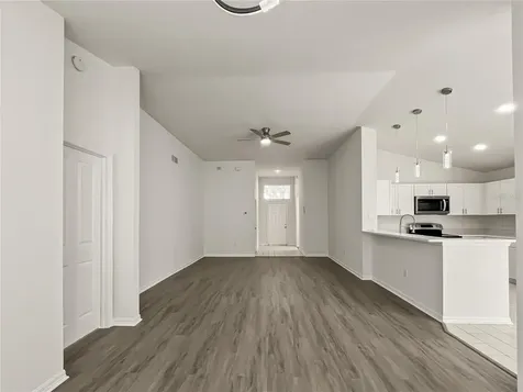 1537 Maximilian Drive Wesley Chapel FL 33543
