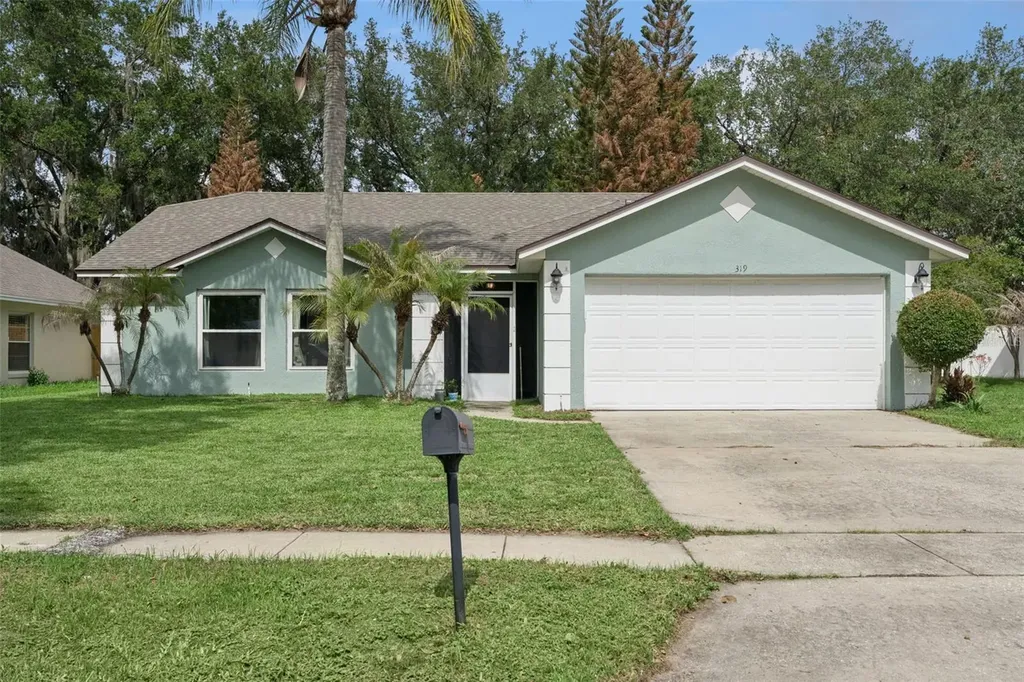 319 Sterling Lake Drive Ocoee FL 34761