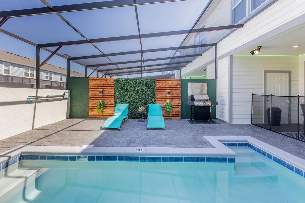 4210 Lana Avenue Davenport FL 33897