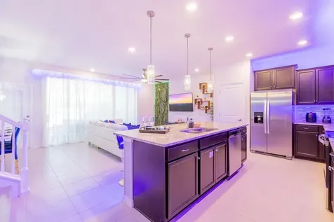 4210 Lana Avenue Davenport FL 33897