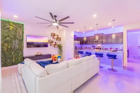 4210 Lana Avenue Davenport FL 33897