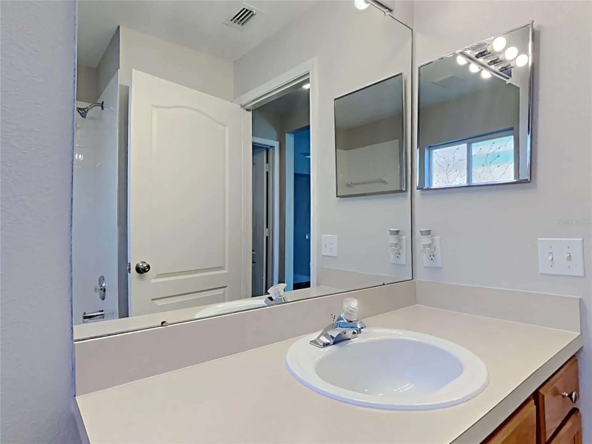12306 Twinkling Star Place Riverview FL 33578