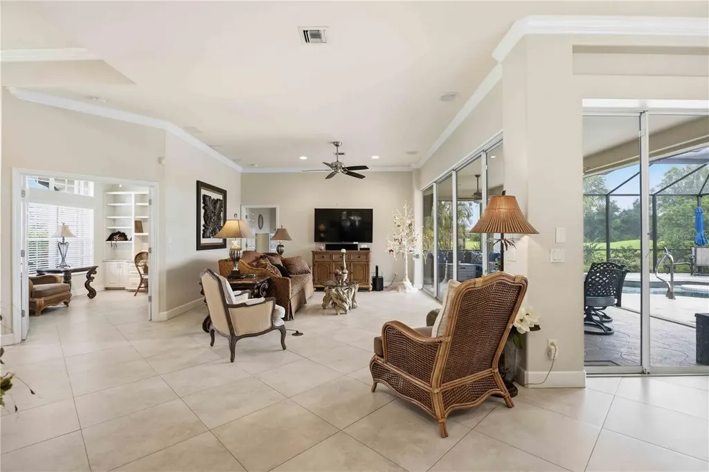 32 Medalist Court Rotonda West FL 33947