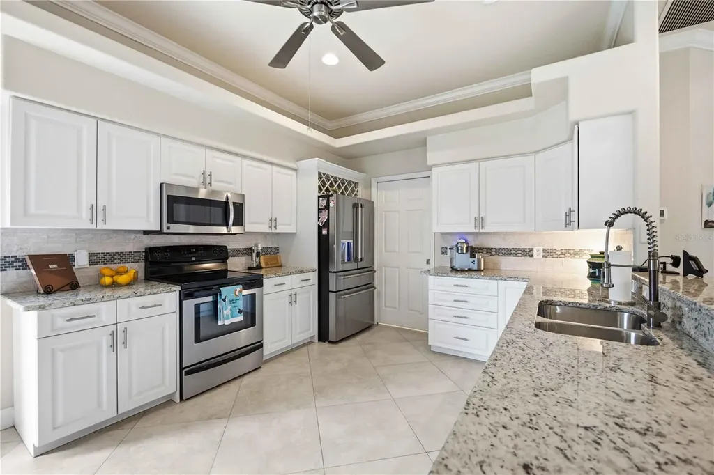 32 Medalist Court Rotonda West FL 33947